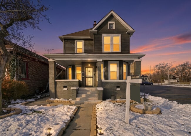 Building Photo - 1504 Hanover St