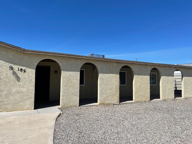Building Photo - Unfurnished Full Time