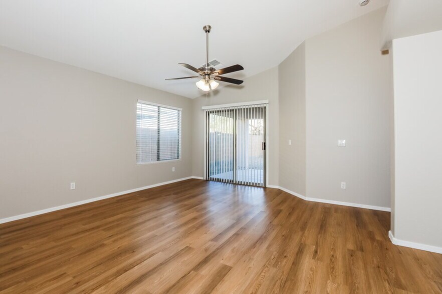 Building Photo - 3756 W Yellow Peak Dr