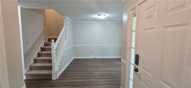 Building Photo - 5084 Apple Orchard Ln