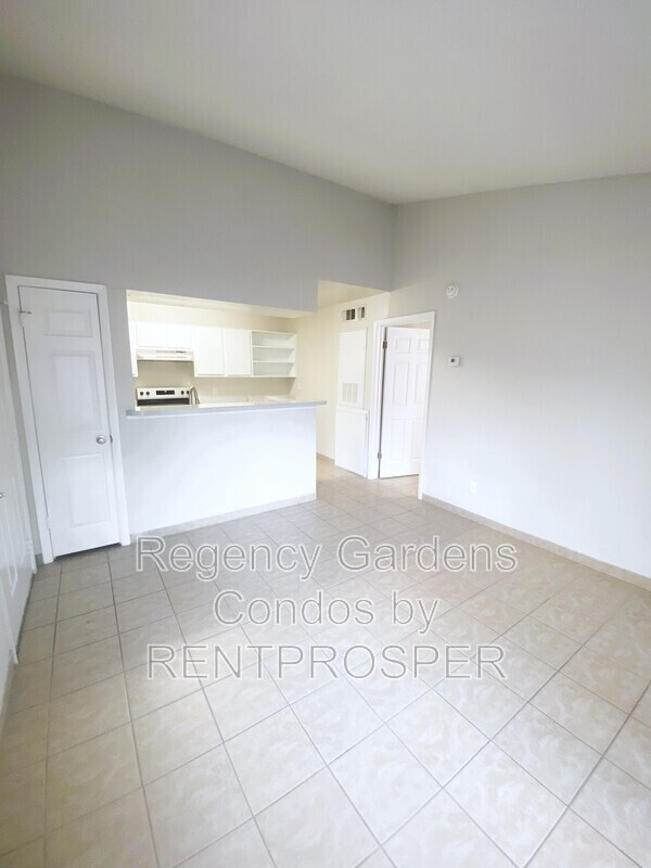 Building Photo - 4225 Thornbriar Ln