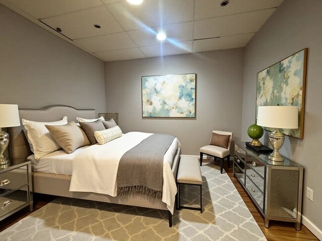 Primary Photo - 171 Genesee St