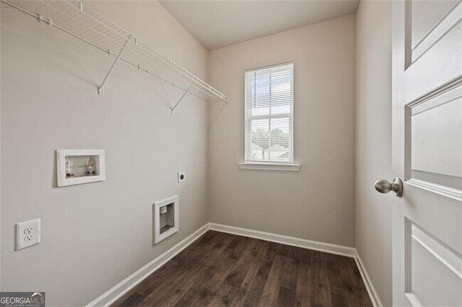 Building Photo - 139 Hunts Ml Cir