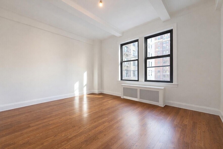 Building Photo - 308 W 104th St