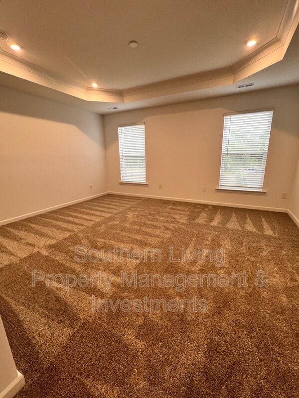 Building Photo - 13108 Rover St
