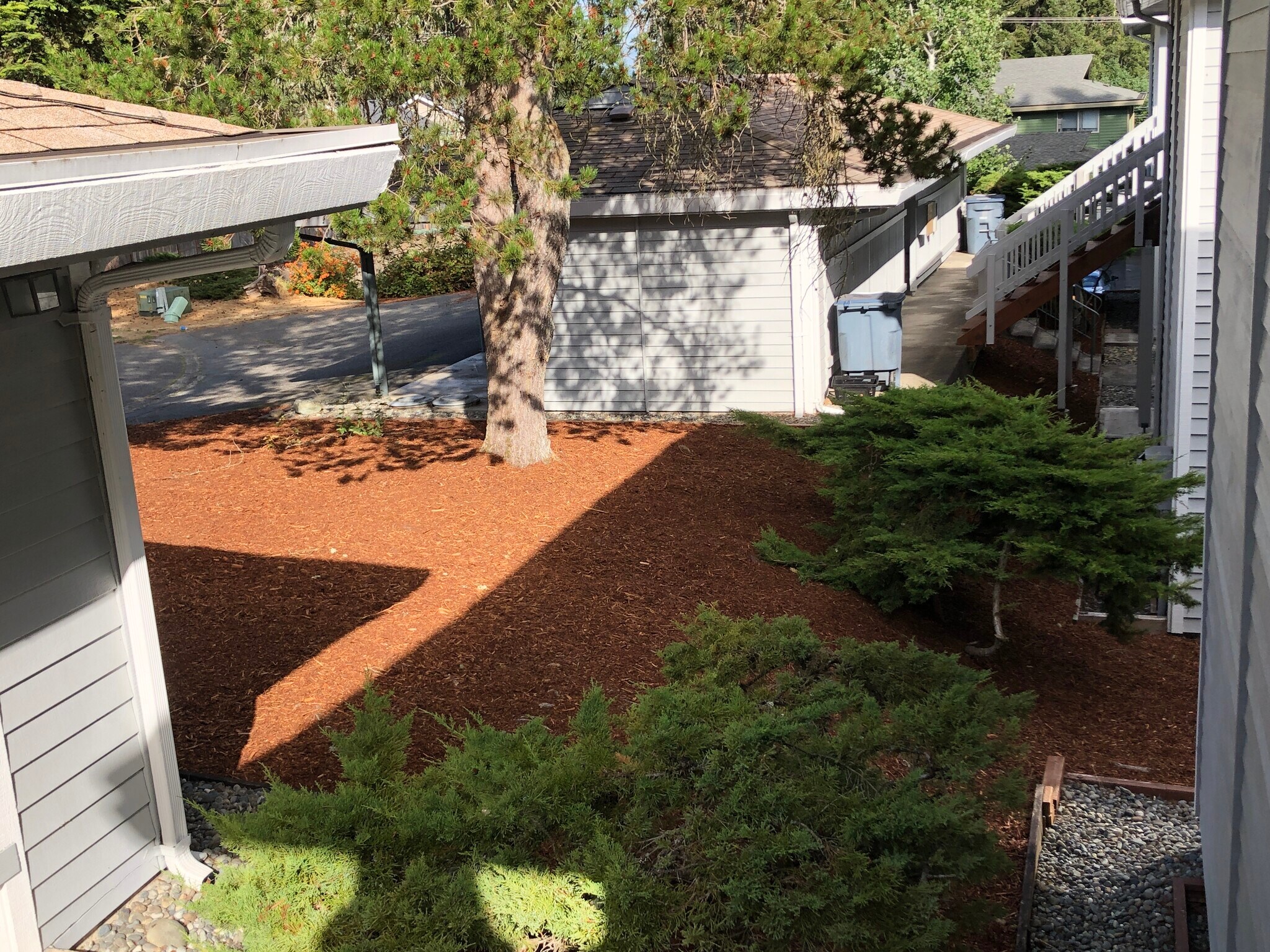 Building Photo - 1471 Rainier Court