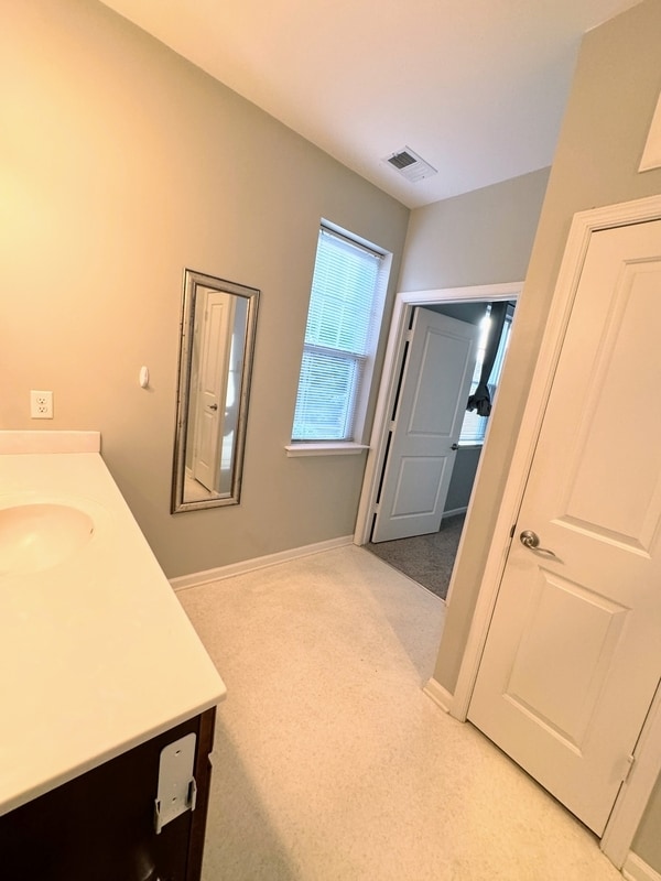 Building Photo - 4309 Hillingdon Bend