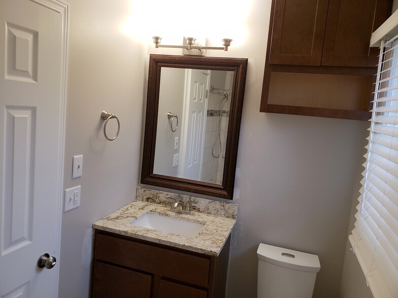 Building Photo - 5825 Balsam Rd