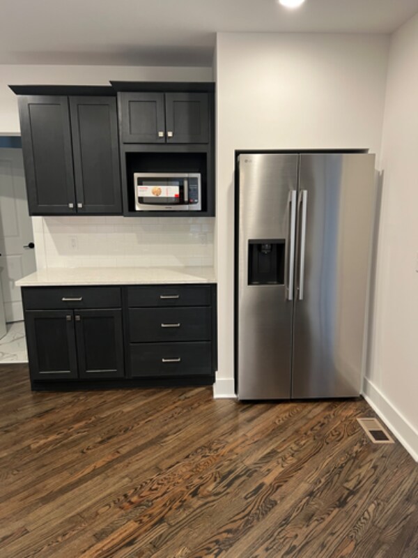 Building Photo - 526-528-528 S Market St