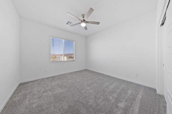 Building Photo - Brand New 3 Bedroom Townhome with Premium ...