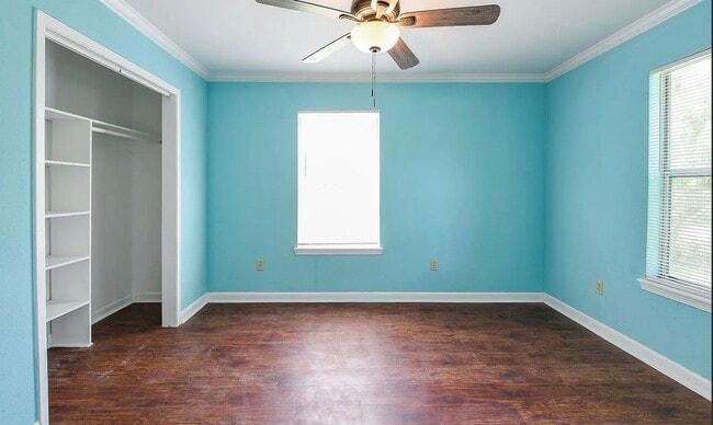 Building Photo - 11122 Sunturf Ln