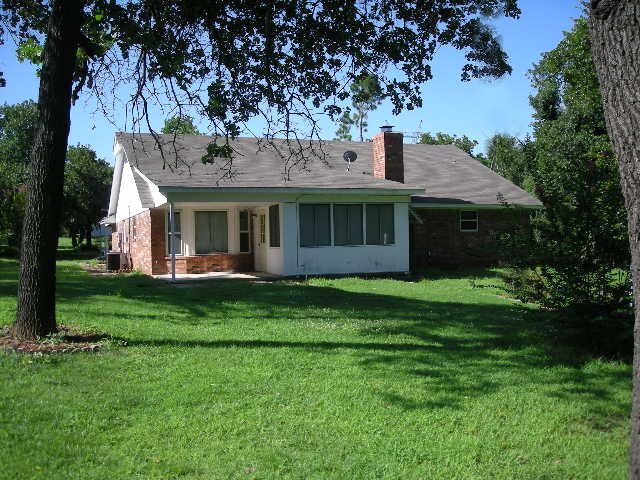 Building Photo - 11501 SE 128th St