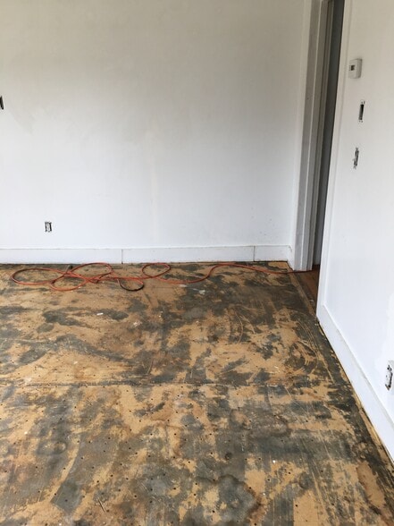 Living room with new Pergo floors. - 424 Creek Farm Road