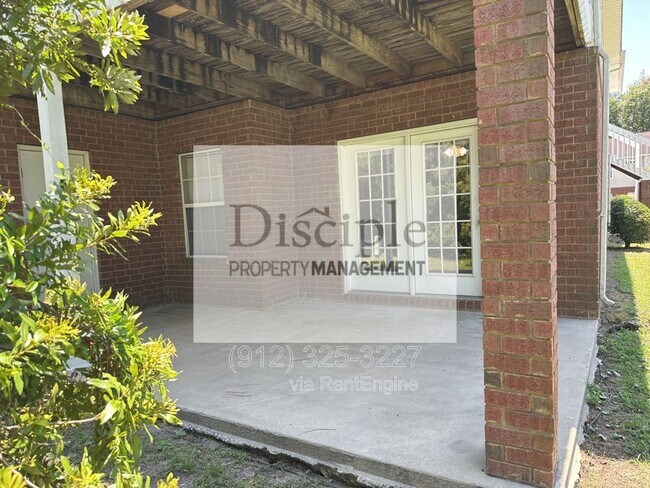 Building Photo - 225 Magnolia Plantation Ct