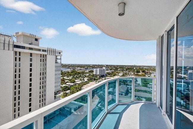 Building Photo - 801 Briny Ave