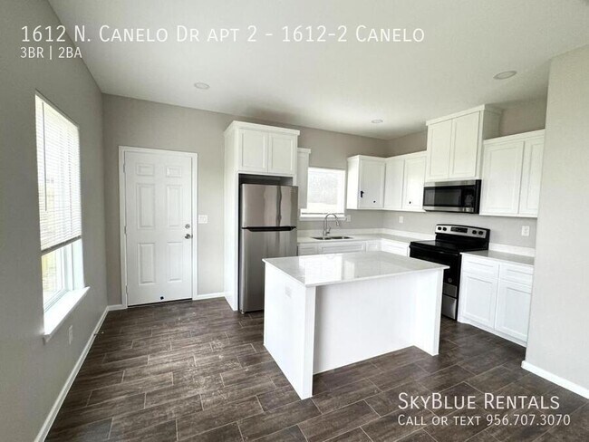 Building Photo - 1612 Canelo Dr