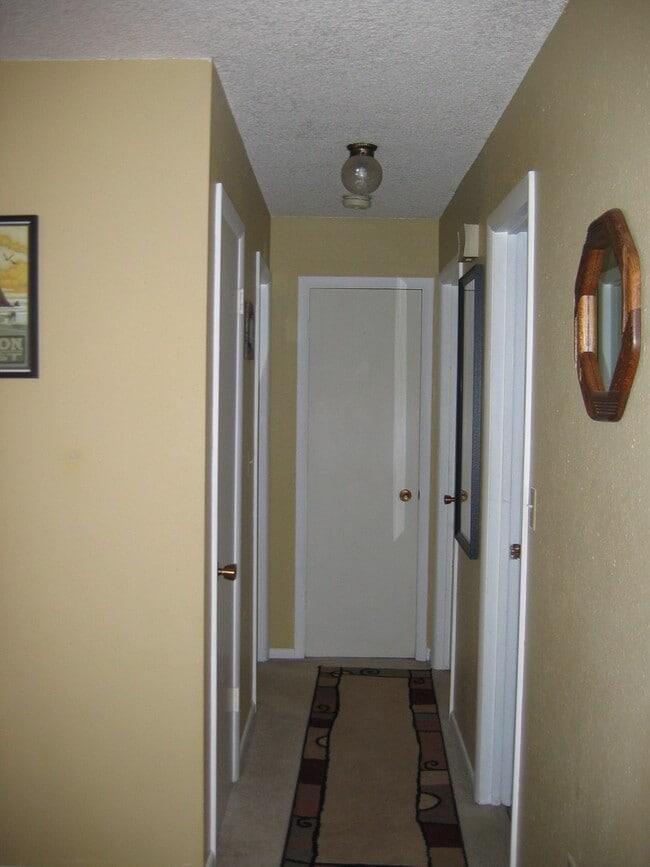 Building Photo - 214PLU