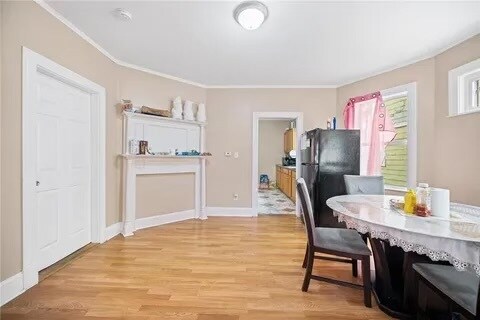 Building Photo - 10 Mount Vernon St