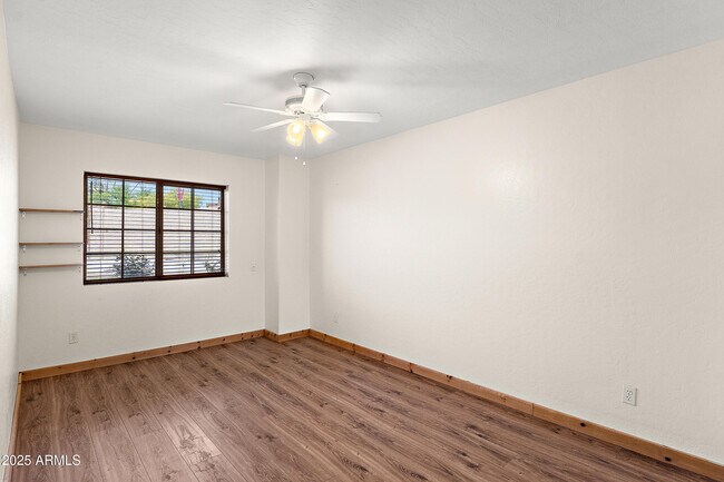 Building Photo - 3561 Covina Rd