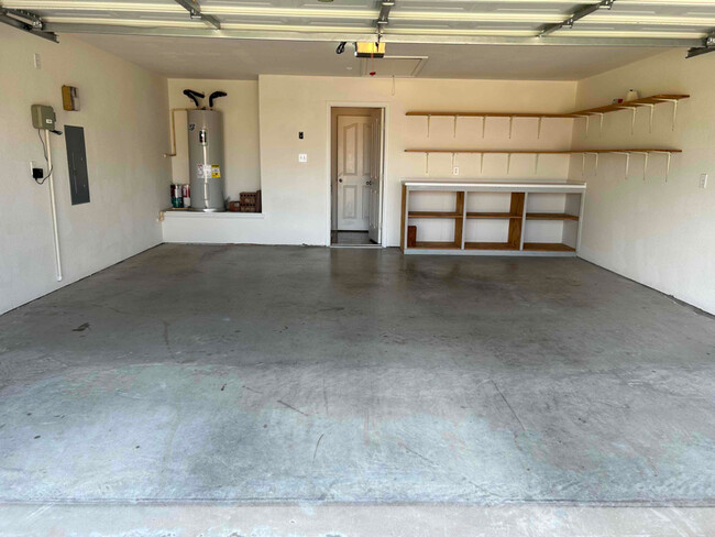 Building Photo - 2804 Tenison Dr