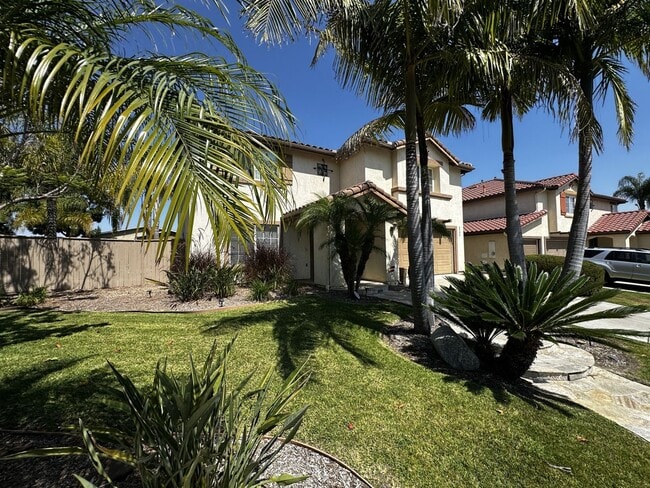 Building Photo - 4 Bedroom Mission View Estates Home!