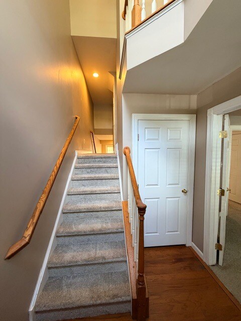 Building Photo - 203 Altair Way