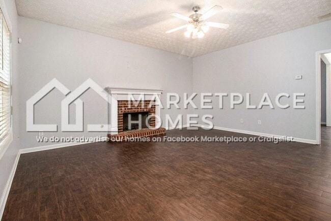 Building Photo - 314 Interlake