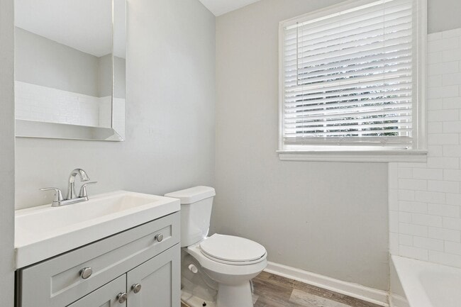 Building Photo - Cozy 3-Bedroom Home in Algiers – Comfort &...