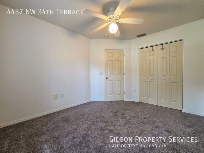 Building Photo - 4437 NW 34th Ter