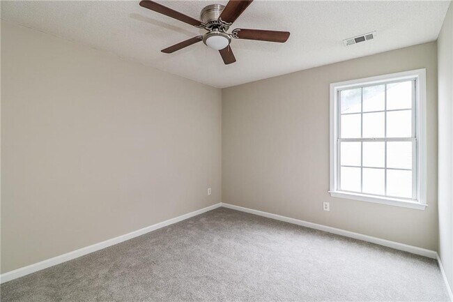 Building Photo - 11745 Bentham Ct