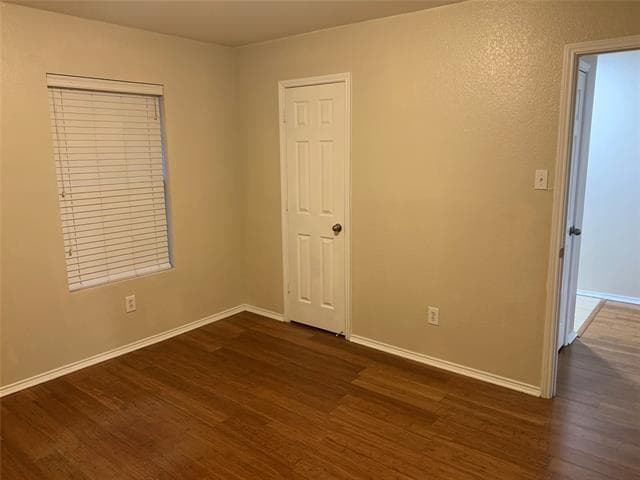 Building Photo - 12820 Kingsgate Dr