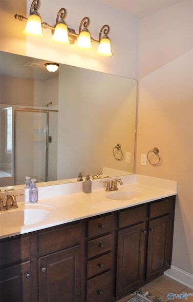 Building Photo - 104 Rushing Brook Dr