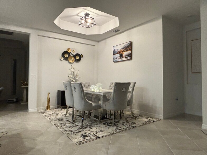 Building Photo - 17692 Santorini Ct