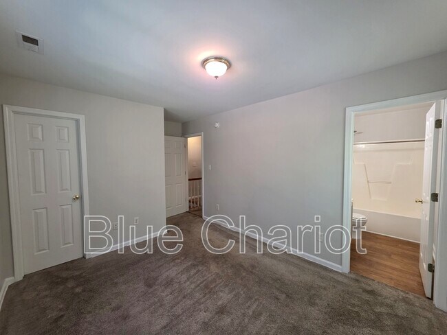 Building Photo - 1206 Granby St