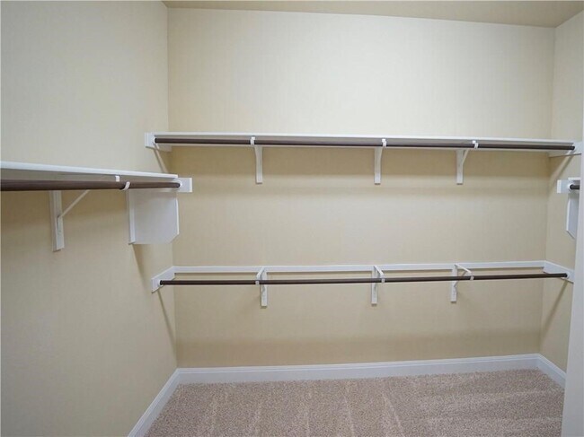 Building Photo - 211 Darwins Way