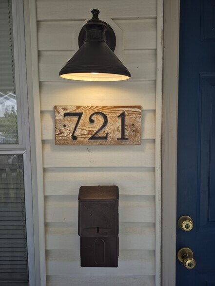 721 Hanford Street - 721 Hanford St