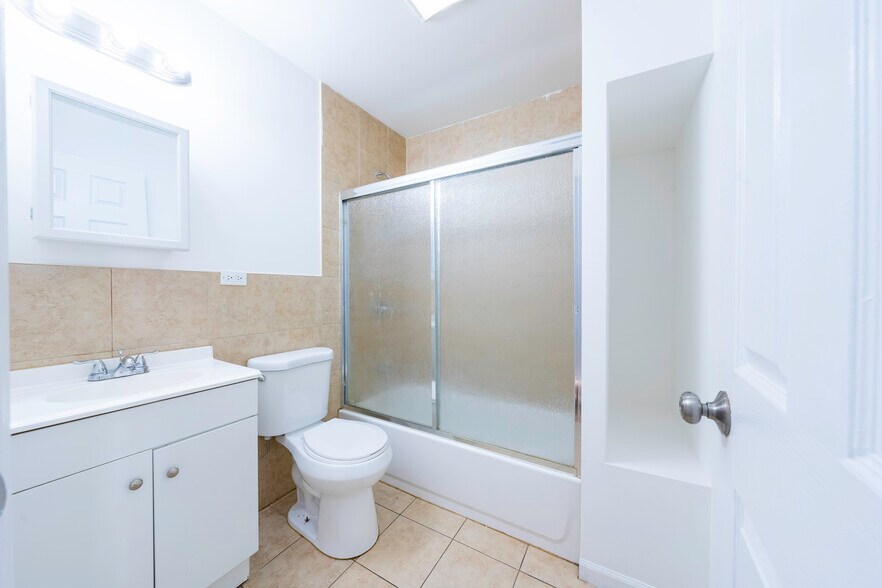 Building Photo - 3101 W 38th St