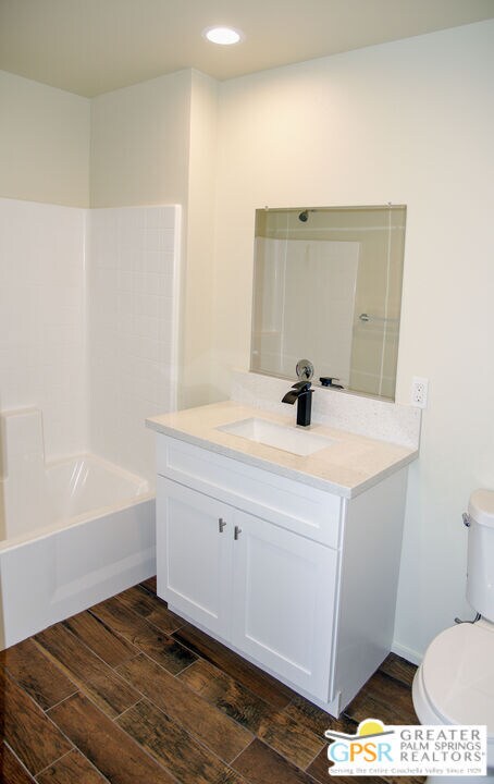 Building Photo - 13710 Cuyamaca Dr