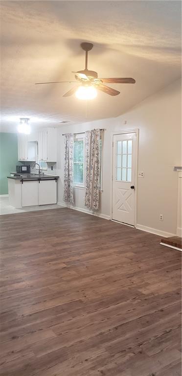 Building Photo - 1317 Hillside Ct