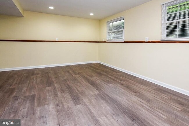 Building Photo - 6584 Madrigal Terrace