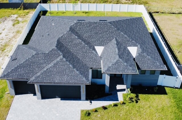 Building Photo - 2014 NE 9th Ave