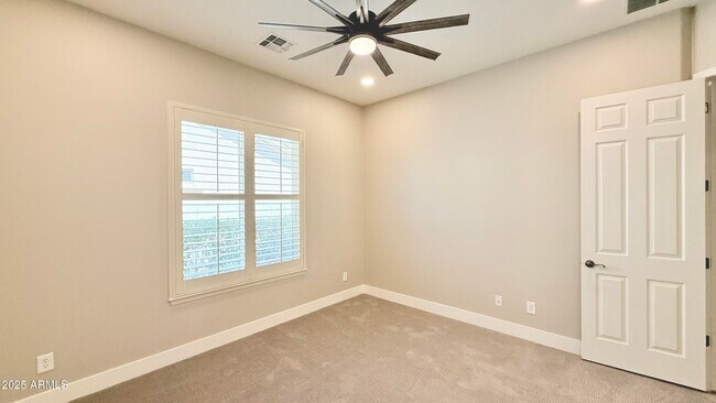 Building Photo - 4501 E Timberline Ct