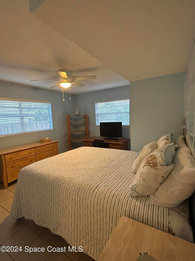 Building Photo - 419 Madison Ave