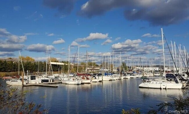 Building Photo - 20 Blauvelt Ave