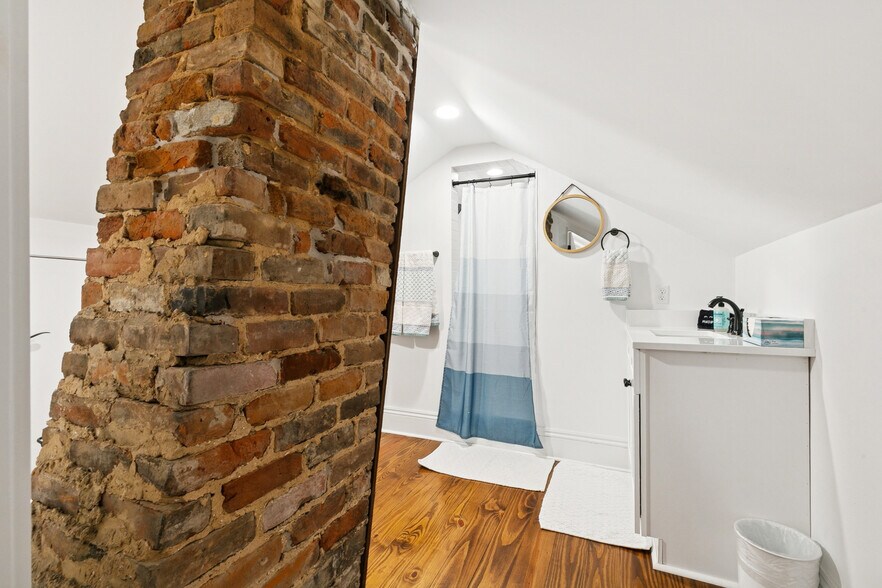 upstairs bathroom, shower - 2337 N Rampart St