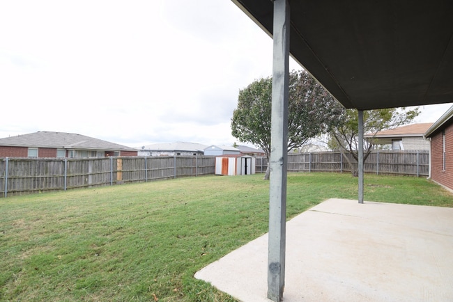 Building Photo - 4402 Matt Dr