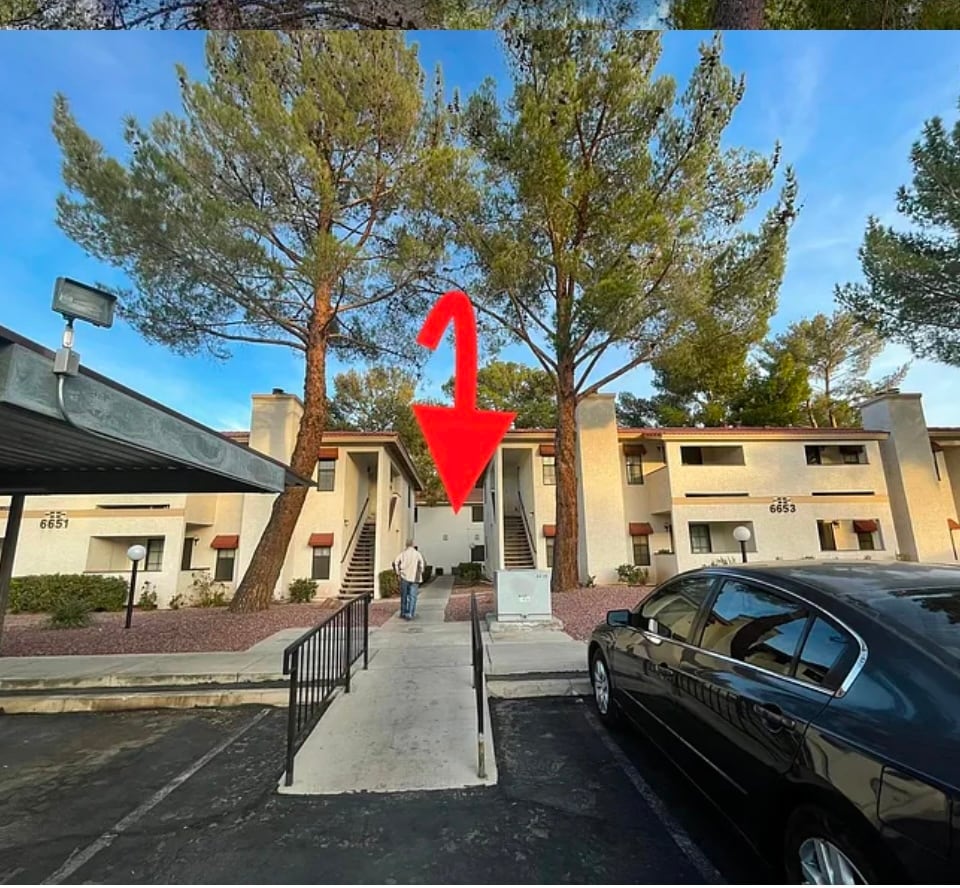 Building Photo - 6649 W Tropicana Ave