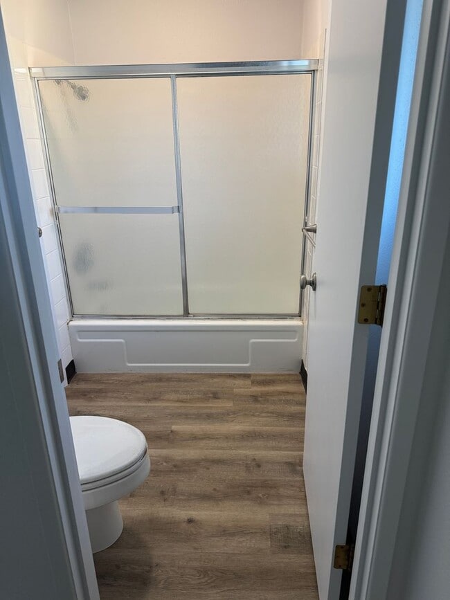 Building Photo - thaa01