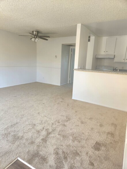 Building Photo - 8726 Independence Ave