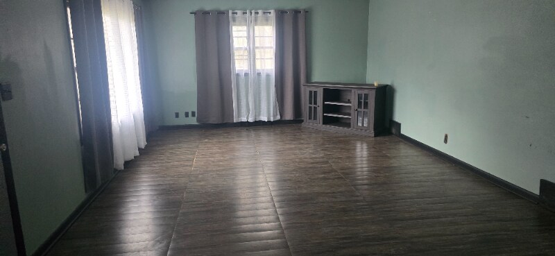 Building Photo - 2061 Hunter Trail